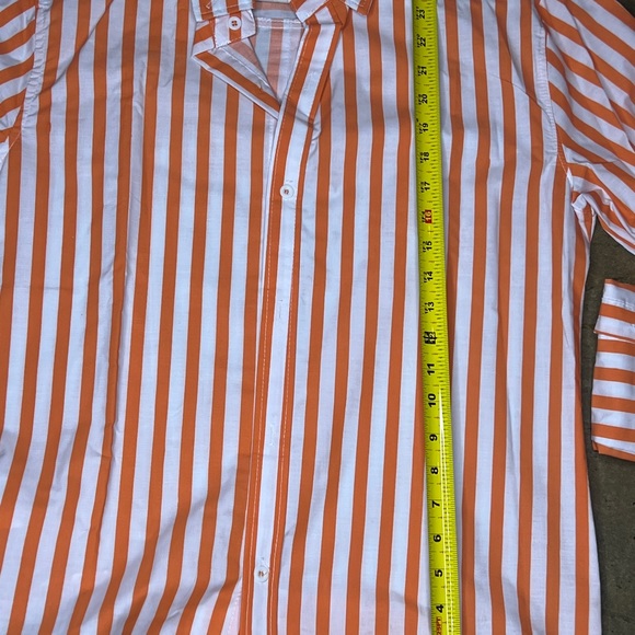Zune Poar Orange and White dress shirt - Picture 7 of 8